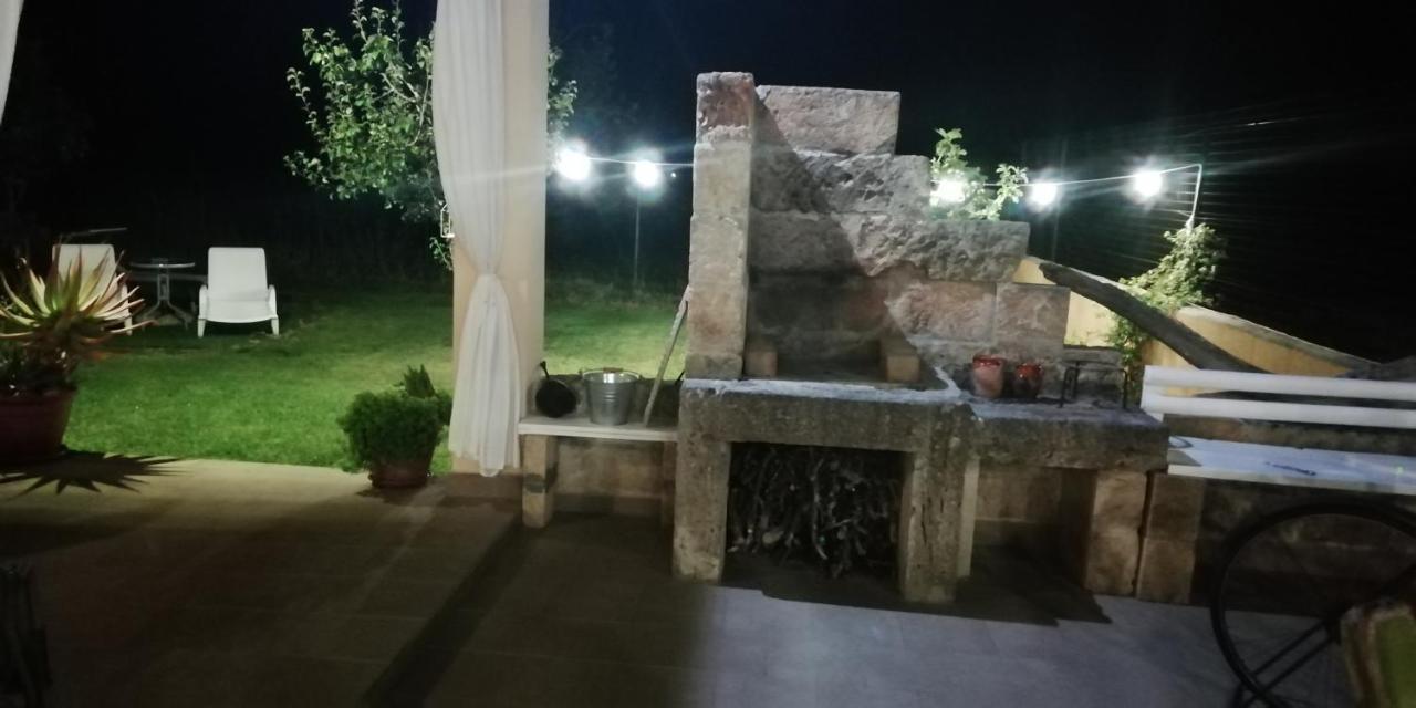 Villetta Dote Casarano Buitenkant foto