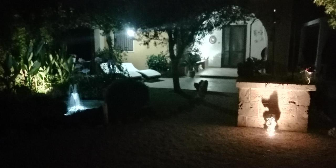 Villetta Dote Casarano Buitenkant foto