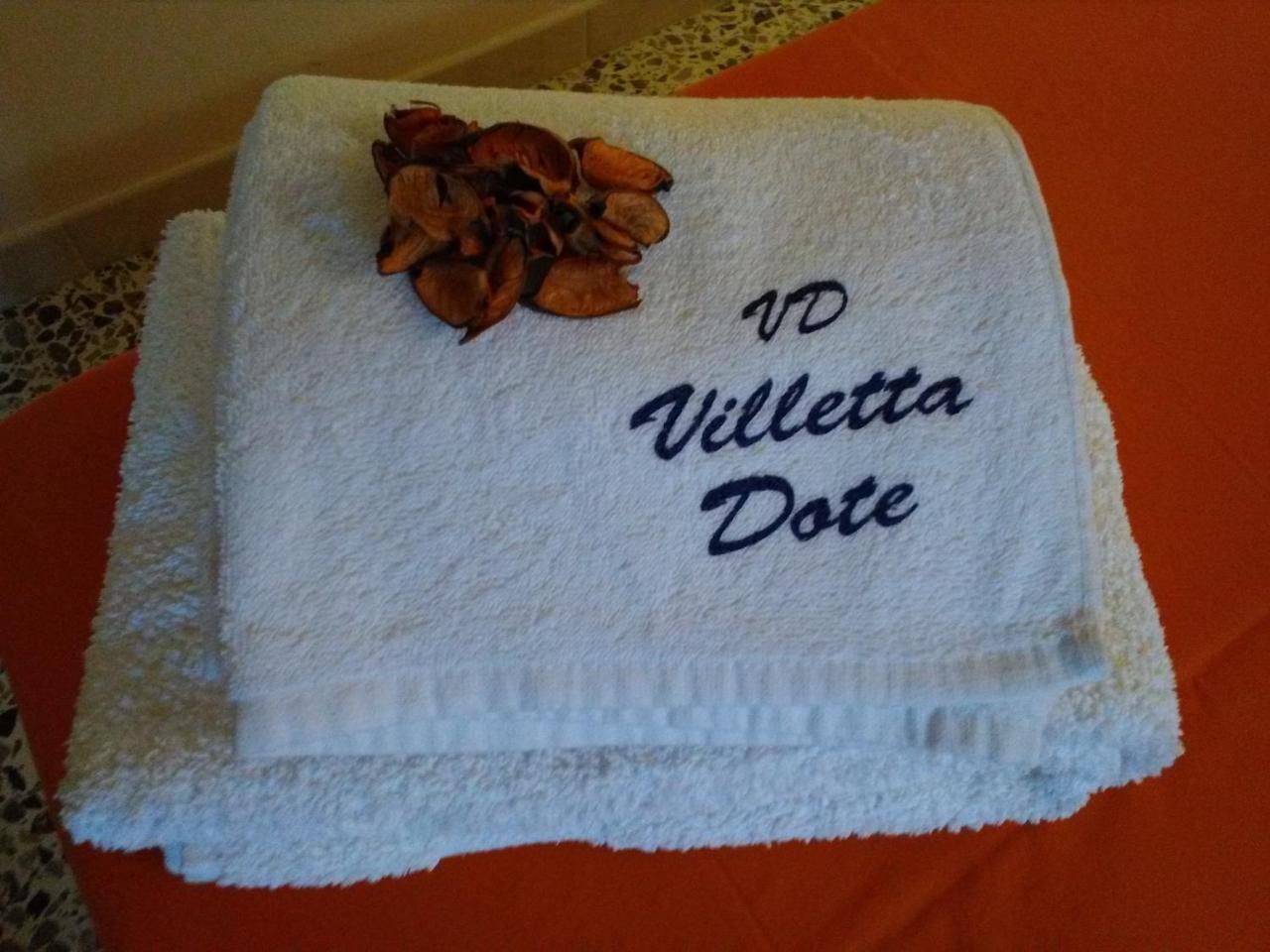 Villetta Dote Casarano Buitenkant foto