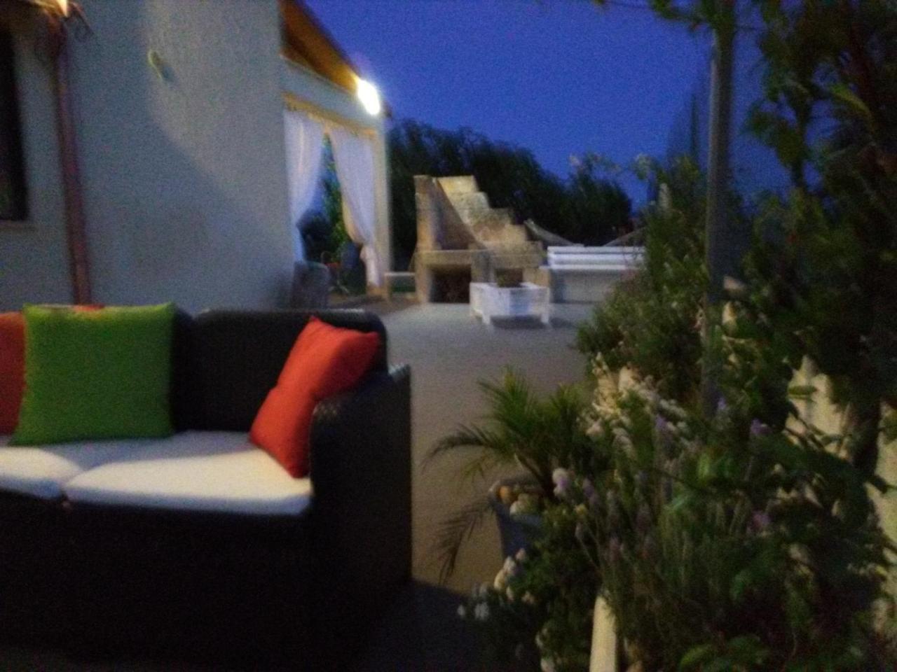Villetta Dote Casarano Buitenkant foto