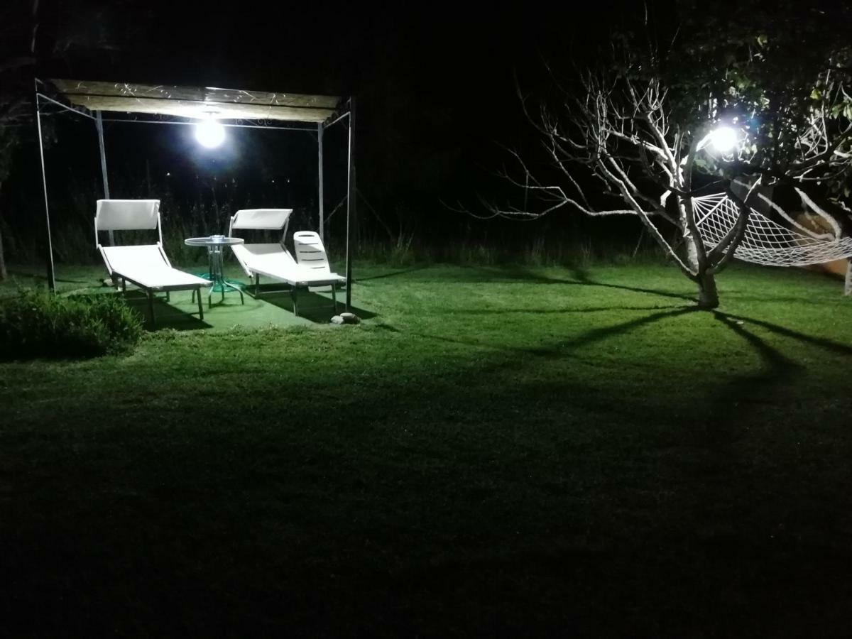 Villetta Dote Casarano Buitenkant foto